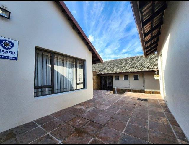 3 BEDROOM HOUSE SOLD IN HATTON ESTATE